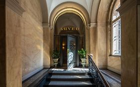 Arved Apartments